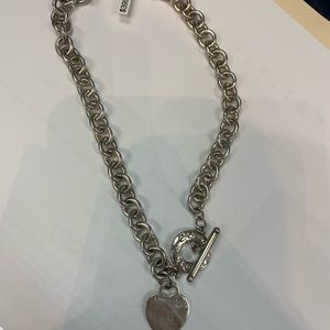 Meet your Posher, Dior